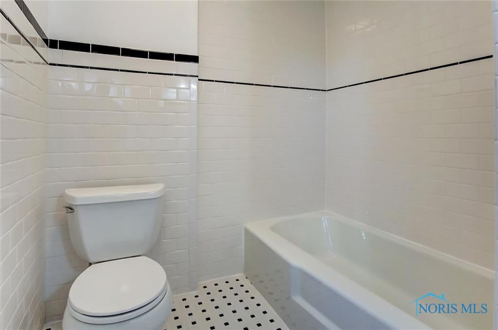 1203 River Road Maumee, OH 43537 - Photo 23 of 32 Gallery Image 23