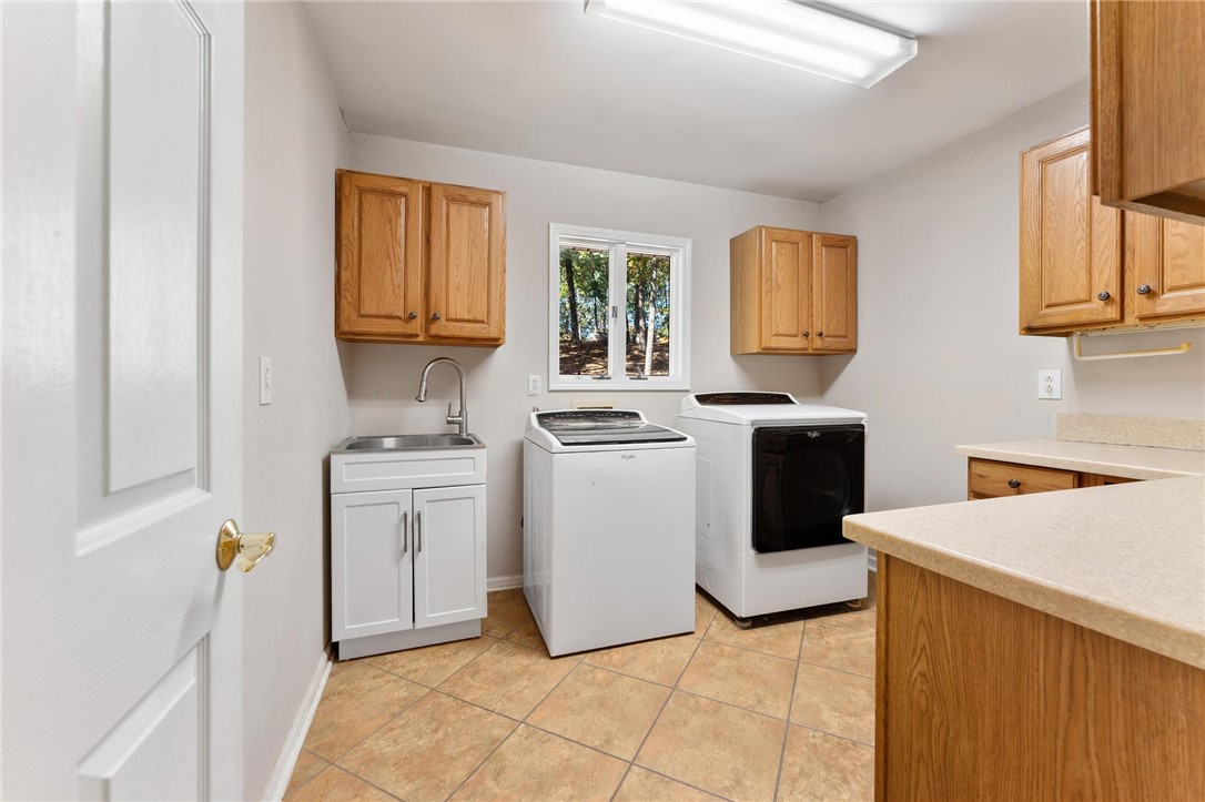 211 Wynmere Way Seneca, SC 29672 - Photo 23 of 49