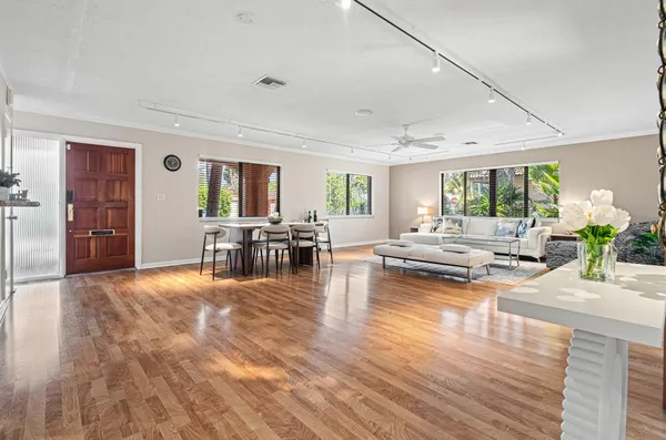 $9,995 | 708 Northwest 6th Drive, Boca Raton, FL 33486