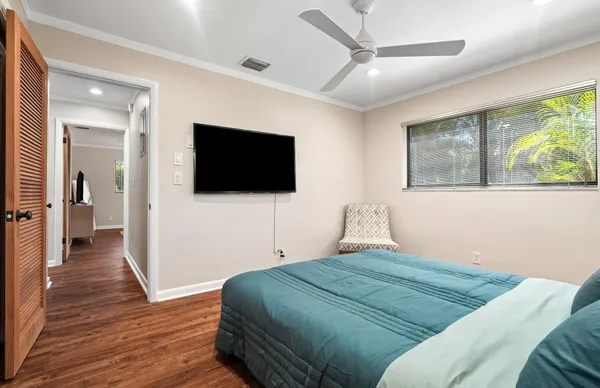$9,995 | 708 Northwest 6th Drive, Boca Raton, FL 33486