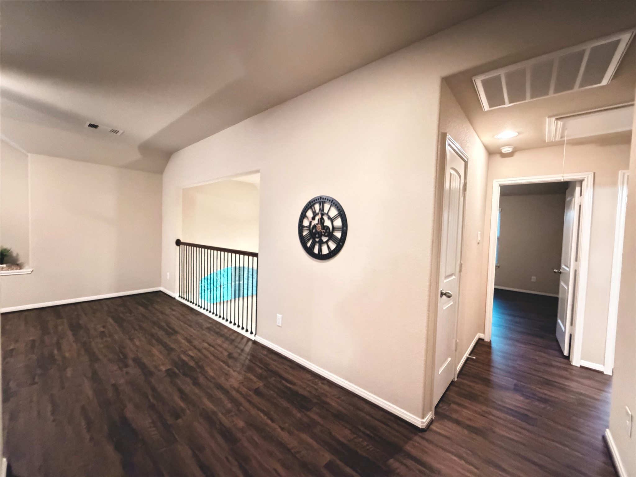 5502 Claymore Meadow Lane Spring, TX 77389 - Photo 20 of 45 Spacious hall way and game room upstairs
