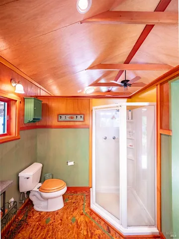 $1,395,000 | 16121 Deer Meadows Road, Boonville, CA 95415