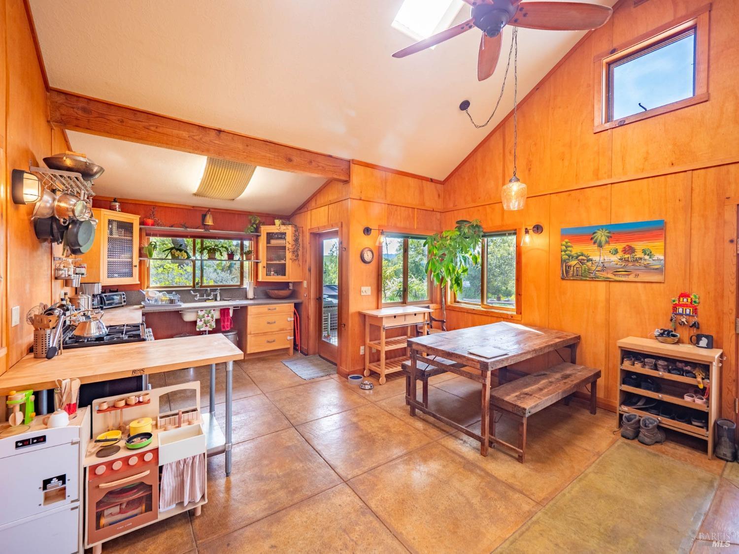 16121 Deer Meadows Road Boonville, CA 95415 - Photo 34 of 98