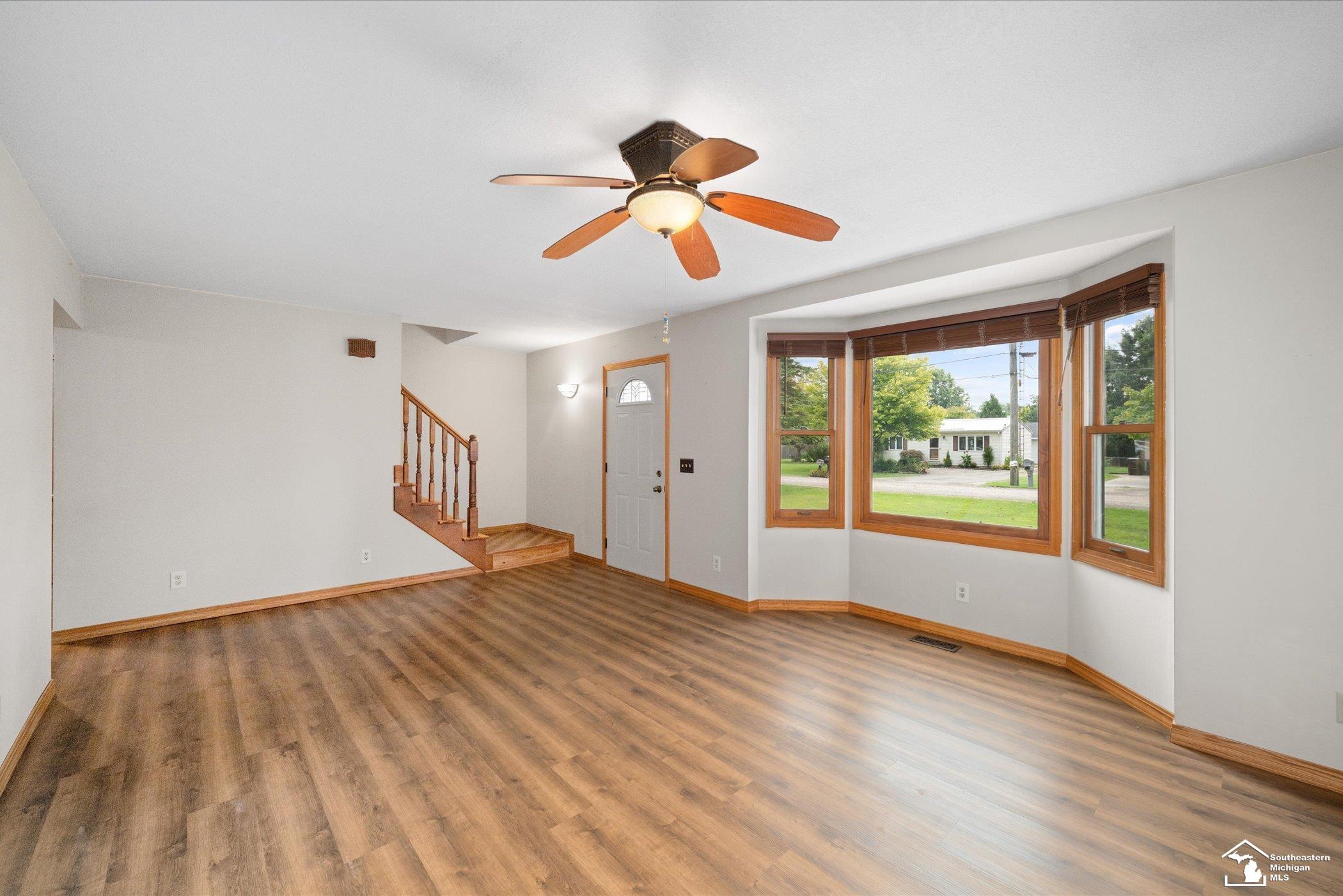 7063 Elmwood Road Temperance, MI 48182 - Photo 9 of 34 Gallery Image 9