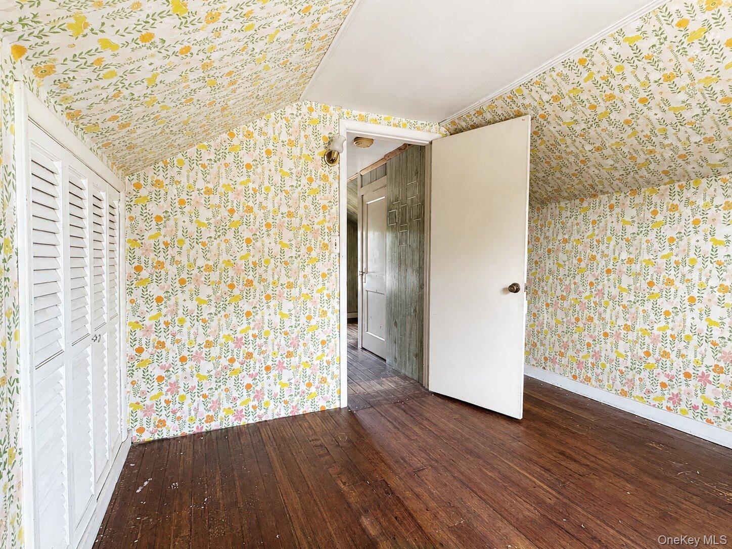 113 Rhodes Street New Rochelle, NY 10801 - Photo 24 of 32