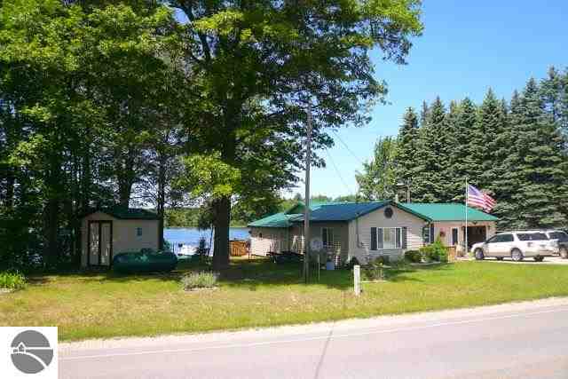 6476 Ingersoll Road Southwest Fife Lake, MI 49633 - Photo 6 of 37 1747546-5.JPG