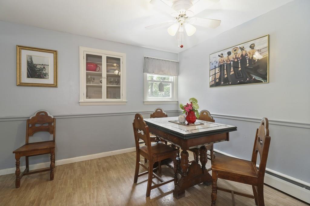 218 Davisville Road Falmouth, MA 02536 - Photo 10 of 30 Gallery Image 10