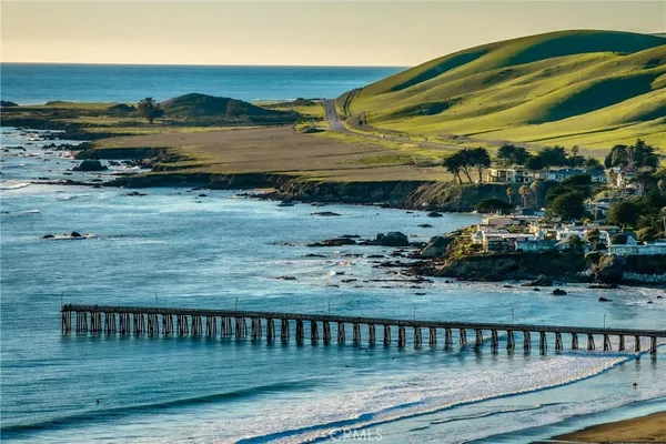 $1,685,000 | 50 South 3rd Street, Cayucos, CA 93430
