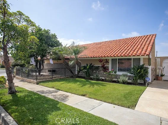 $4,550 | 1903 Alsuna Lane, Huntington Beach, CA 92648