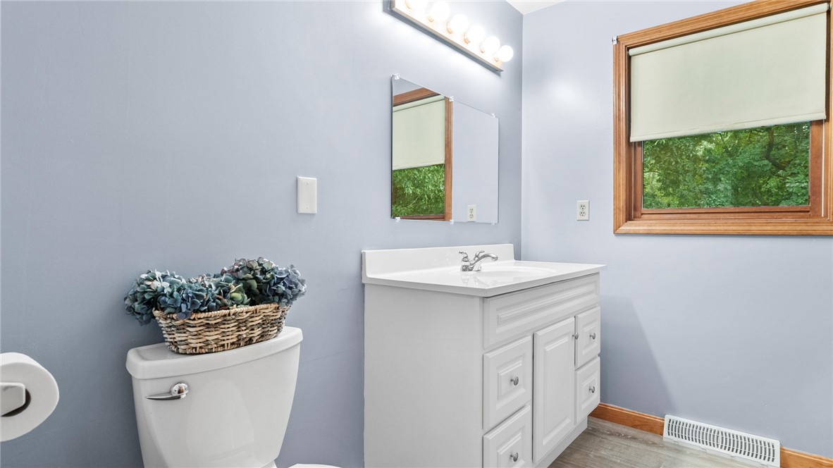 447 Stafford Road, Unit C1 Tiverton, RI 02878 - Photo 25 of 33