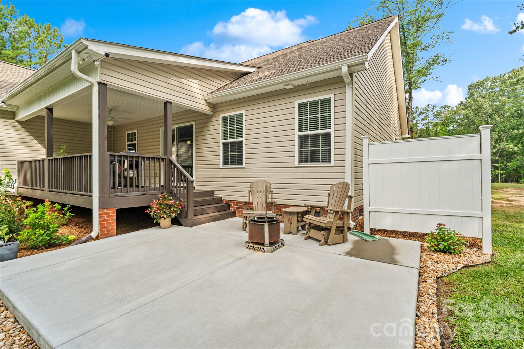 4558 Simpson Road Edgemoor, SC 29712 - Photo 27 of 43