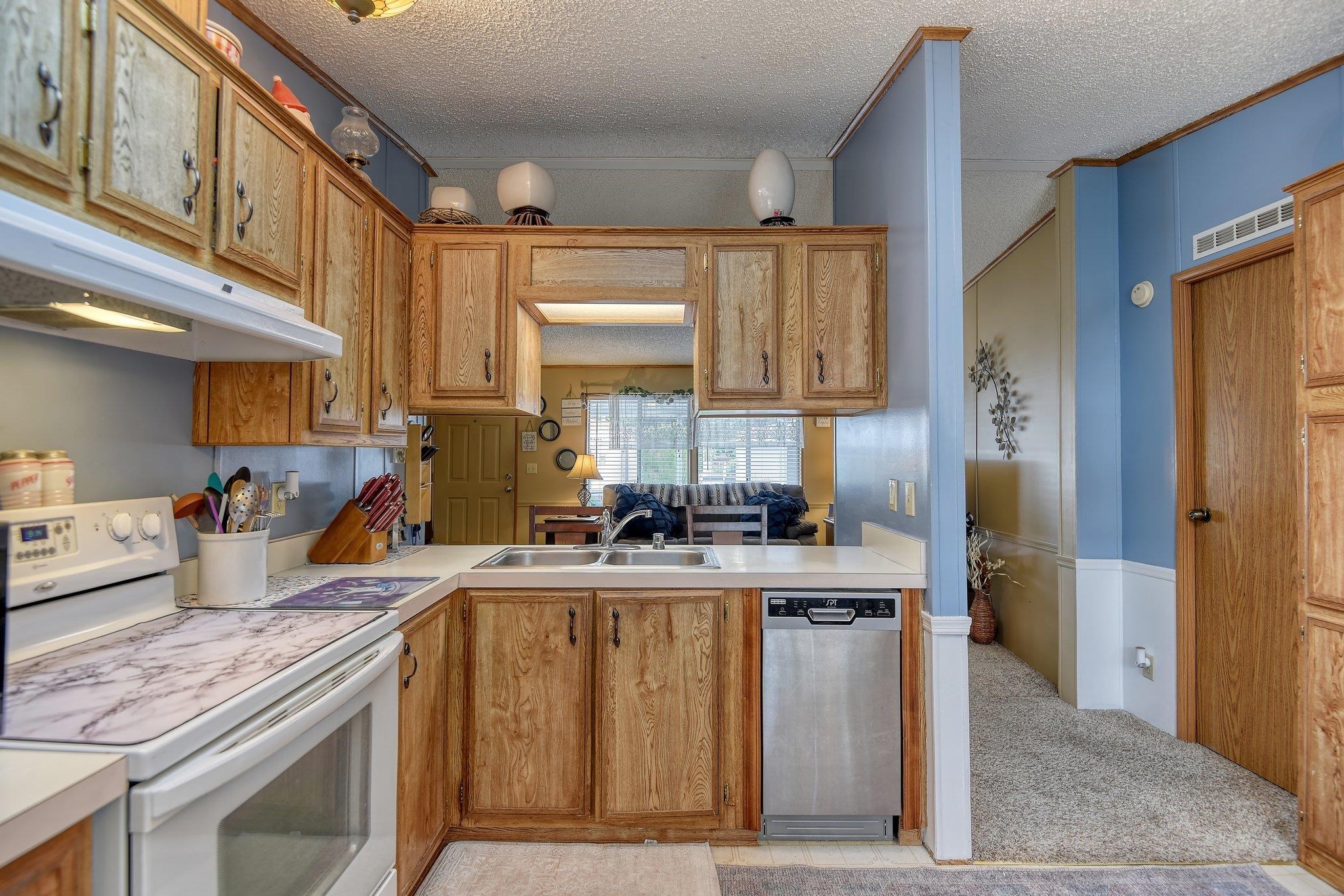 206 South Aspen Place, Unit 23 Spokane Valley, WA 99016 - Photo 12 of 35
