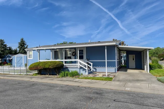 $189,900 | 206 South Aspen Place, Unit 23, Spokane Valley, WA 99016