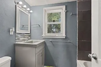 $1,200 | 5520 Wabash Avenue, Kansas City, MO 64130