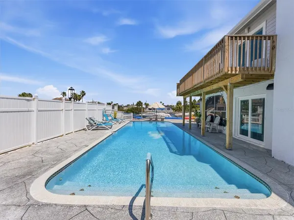 $1,200,000 | 3173 Gulfview Drive, Hernando Beach, FL 34607