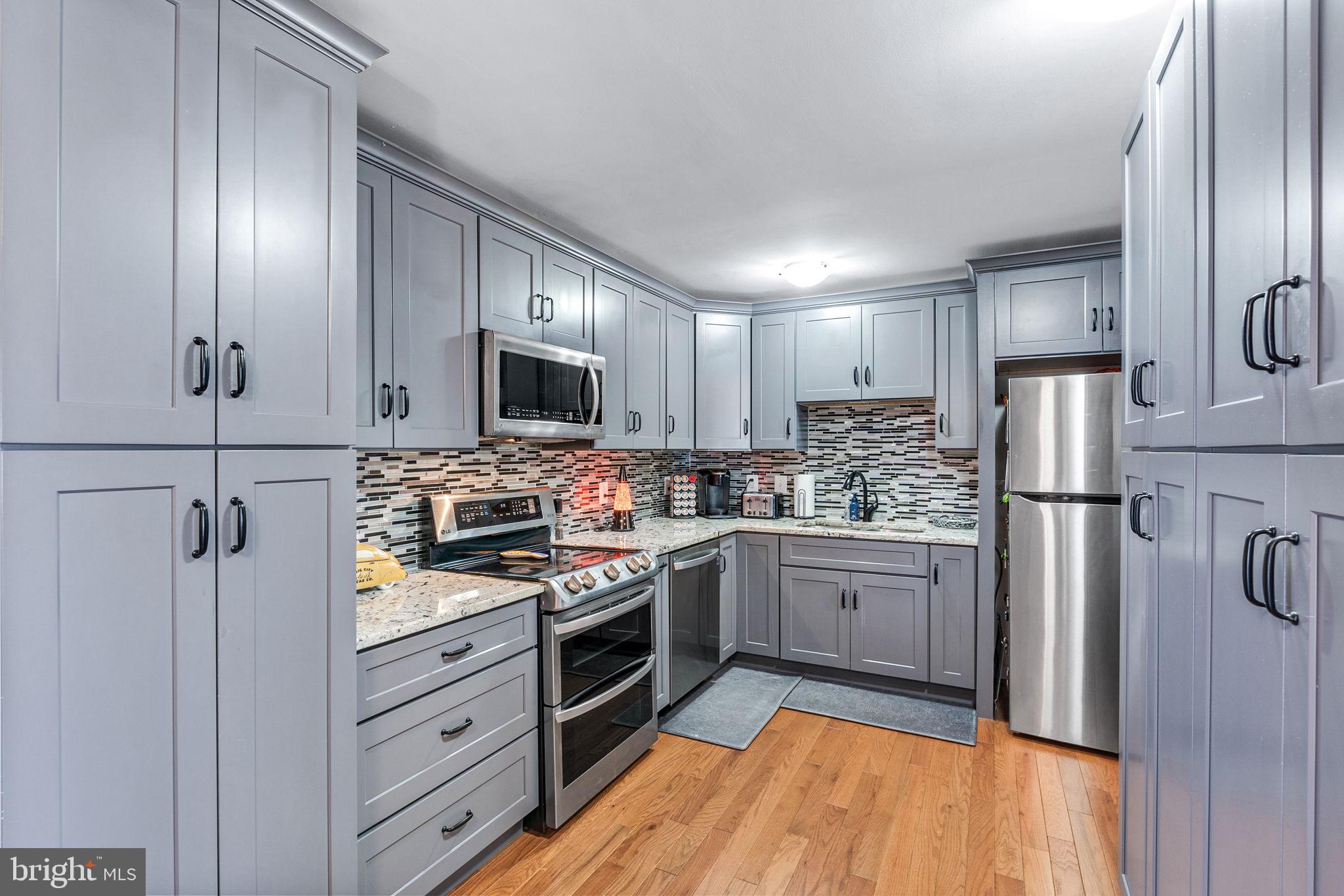 13203 Delaney Road Woodbridge, VA 22193 - Photo 11 of 35