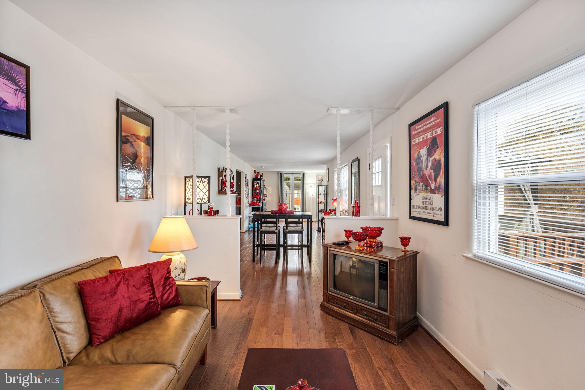 13203 Delaney Road Woodbridge, VA 22193 - Photo 17 of 35