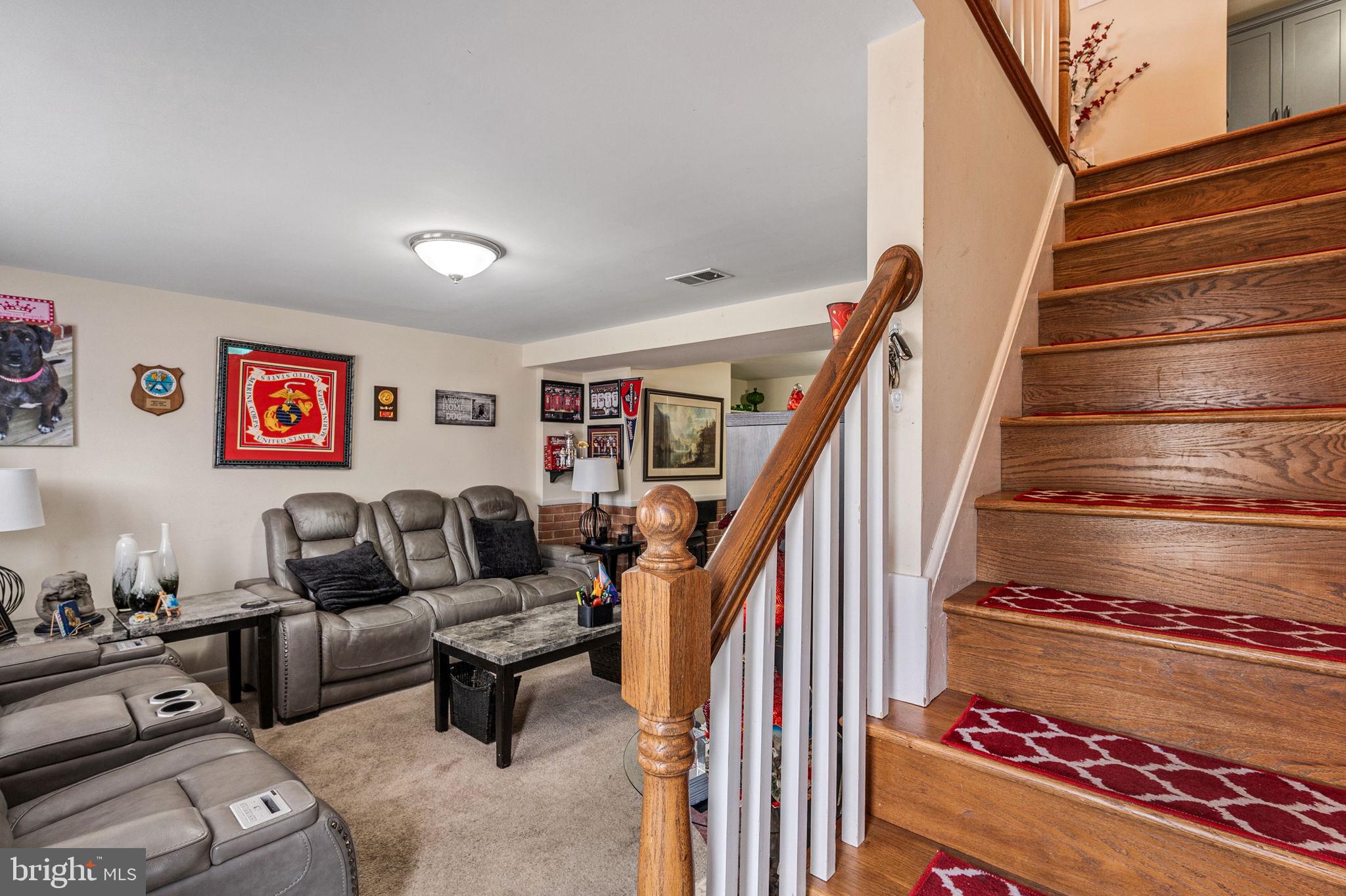 13203 Delaney Road Woodbridge, VA 22193 - Photo 7 of 35