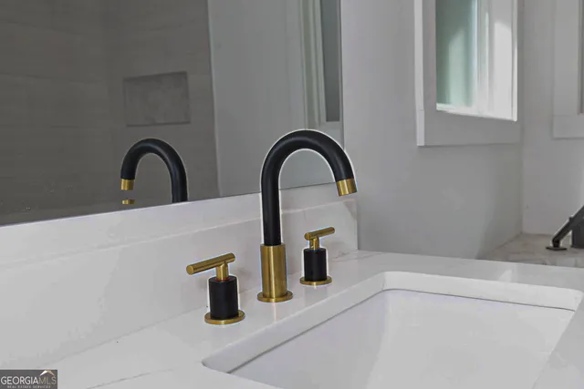 $399,999 | 392 Highway 74, Molena, GA 30258