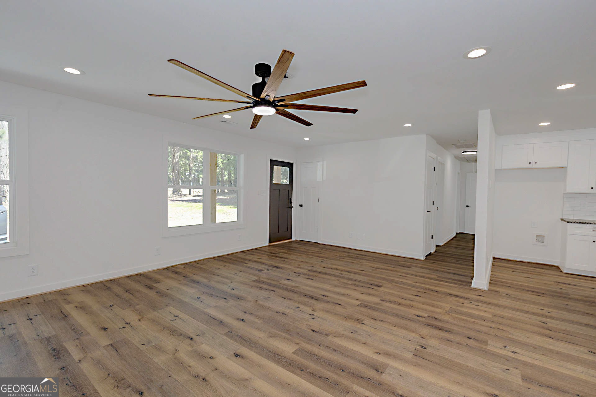 392 Highway 74 Molena, GA 30258 - Photo 2 of 32