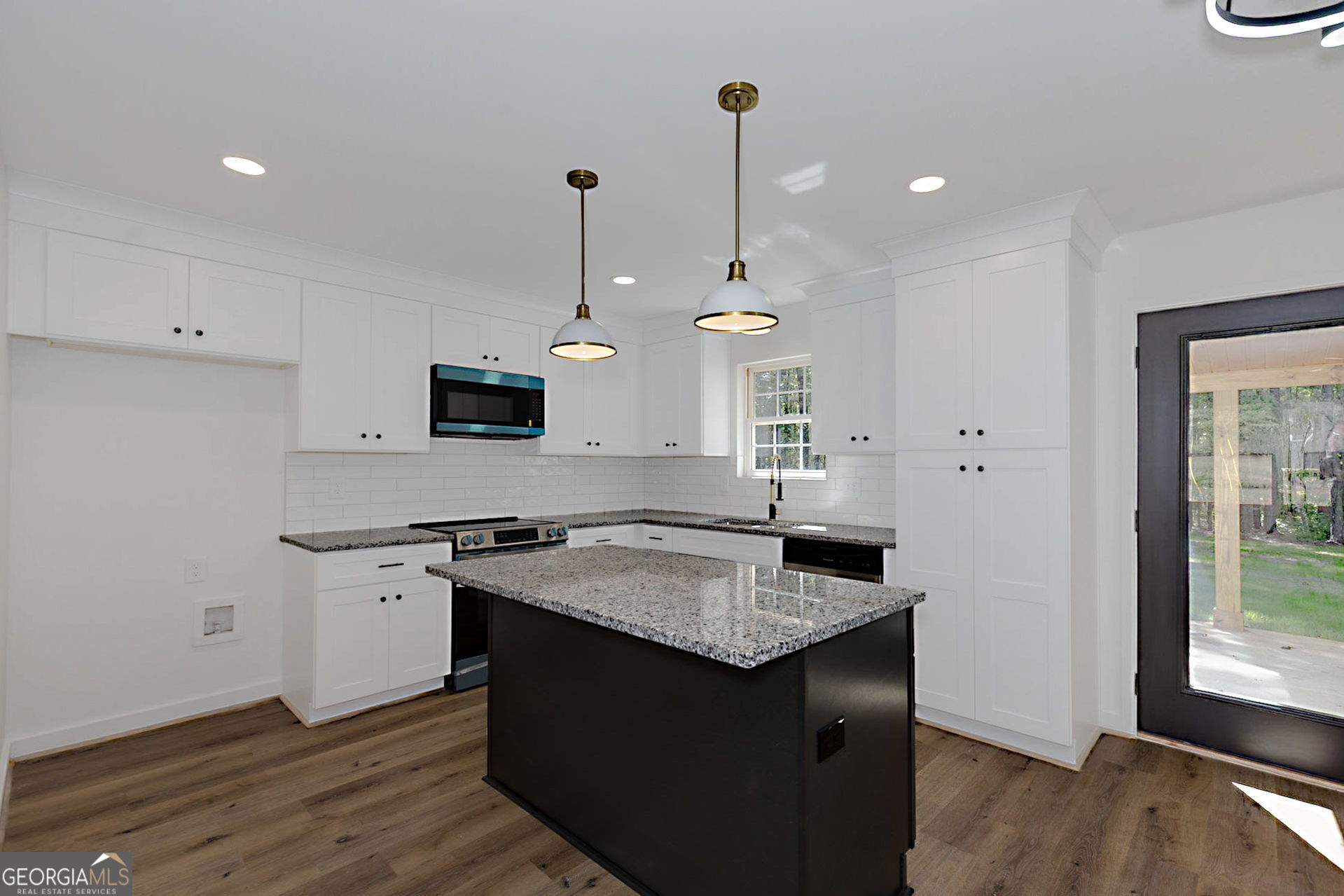 392 Highway 74 Molena, GA 30258 - Photo 6 of 32