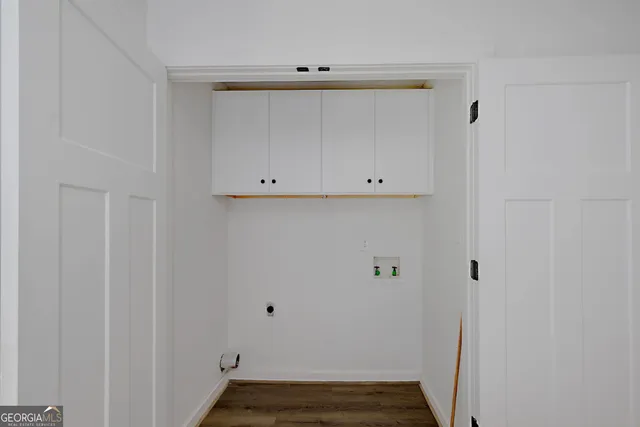 $399,999 | 392 Highway 74, Molena, GA 30258