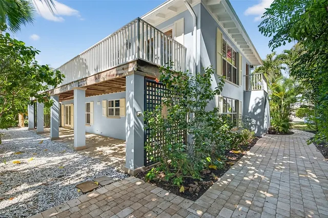 $650,000 | 924 Coquina Lane, Unit 3, Vero Beach, FL 32963