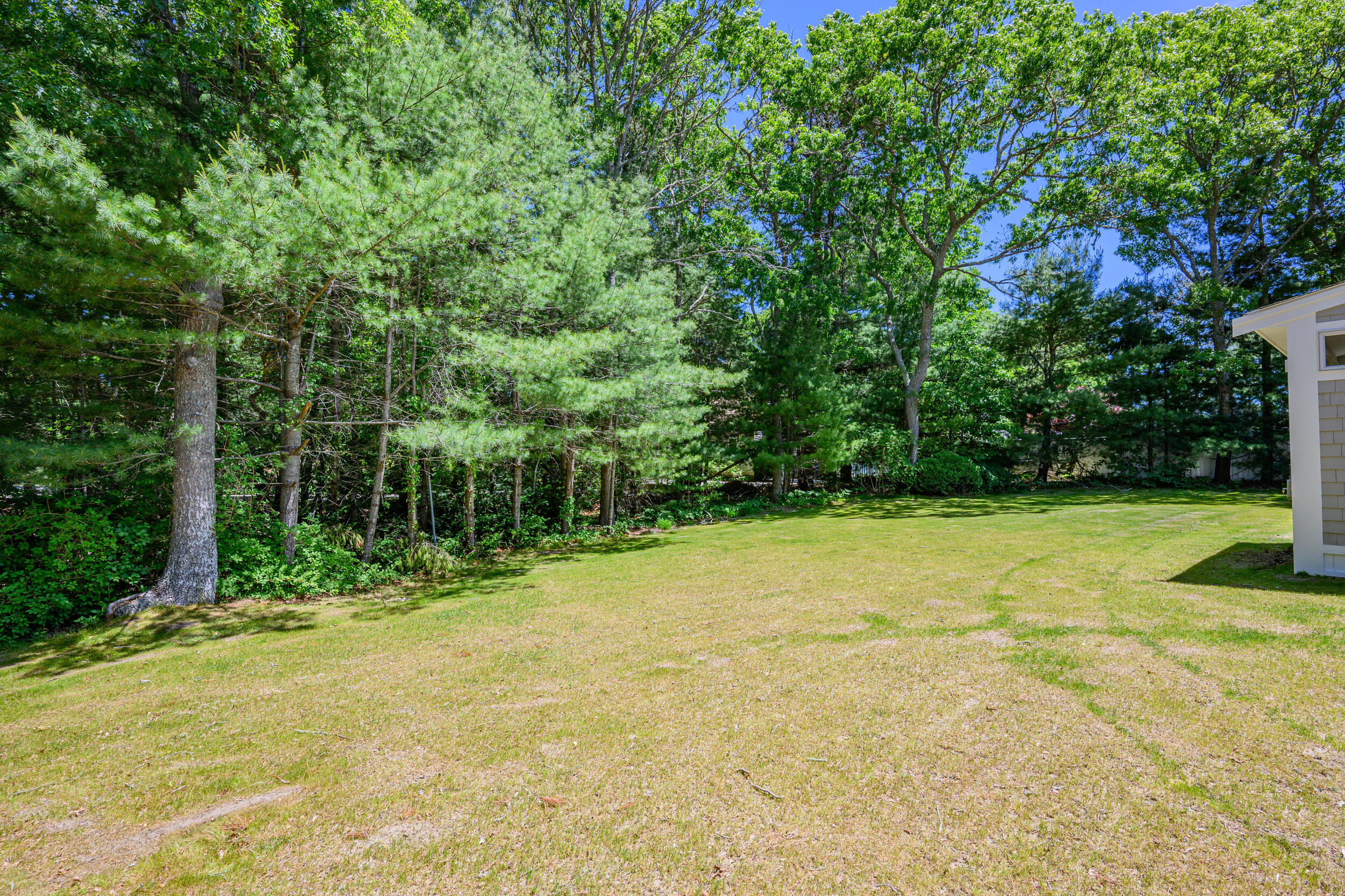 156 Red Brook Road East Falmouth, MA 02536 - Photo 7 of 34 6_dsc_8594