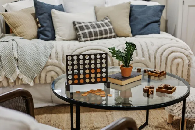 $555,000 | 7057 Riata Drive, Redding, CA 96002