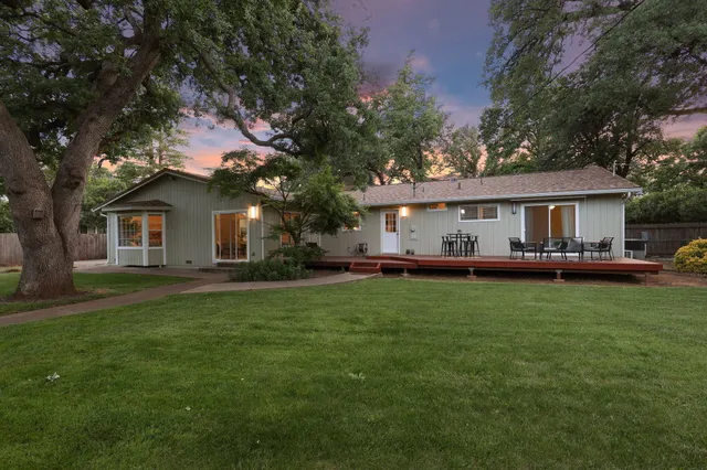 $555,000 | 7057 Riata Drive, Redding, CA 96002