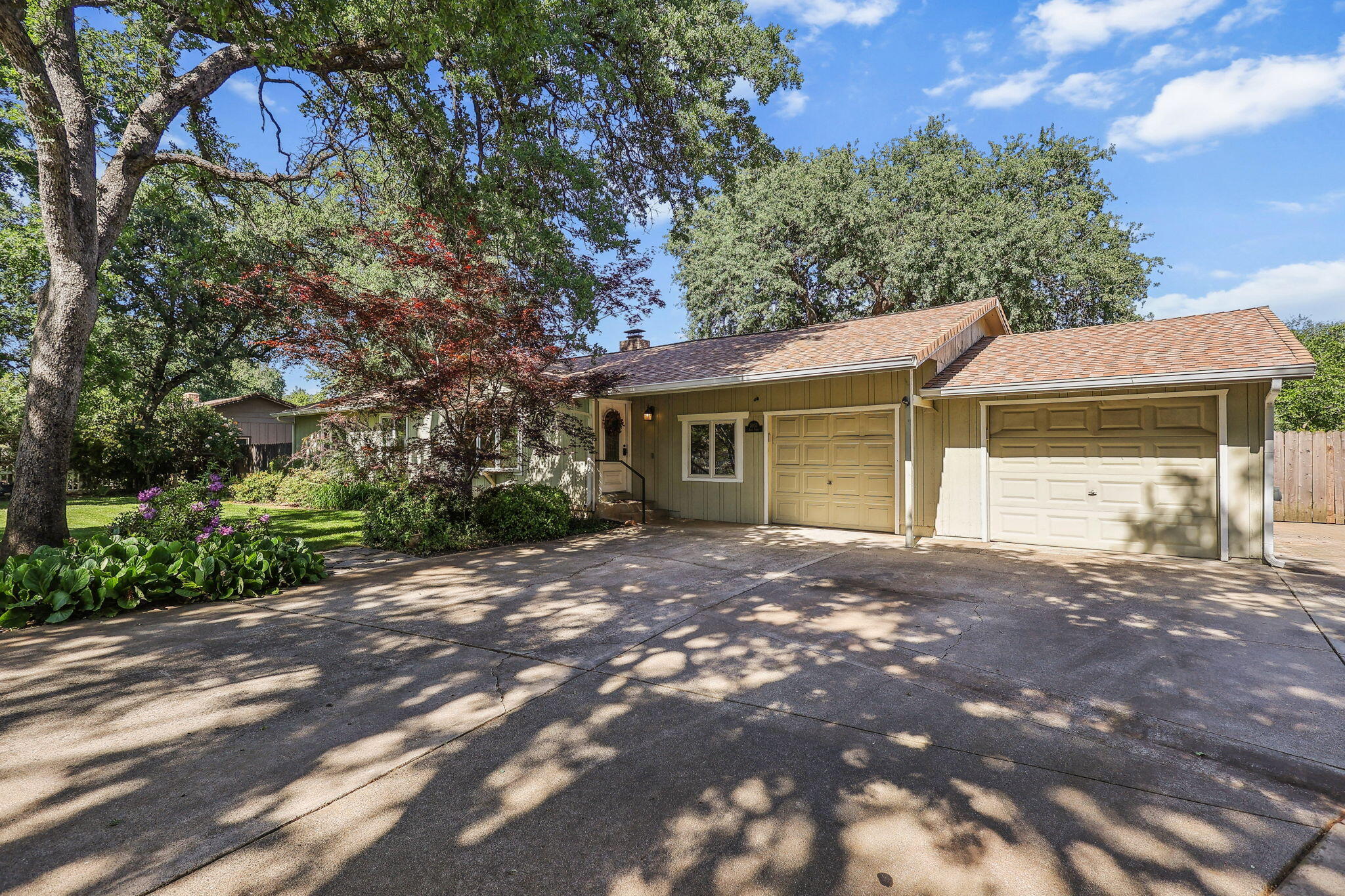 7057 Riata Drive Redding, CA 96002 - Photo 90 of 98 2 Car Garage