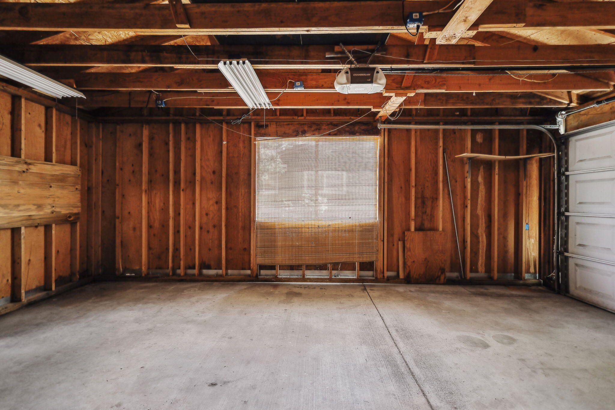 7057 Riata Drive Redding, CA 96002 - Photo 92 of 98 Garage