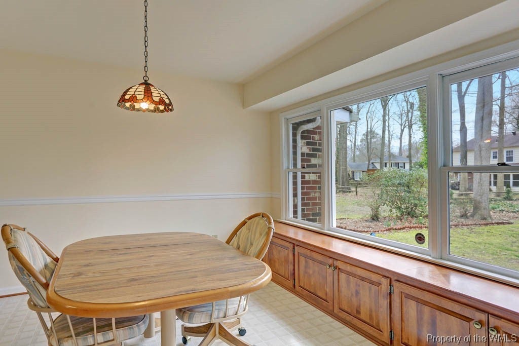 113 Wilderness Road Hampton, VA 23669 - Photo 9 of 29 Gallery Image 9