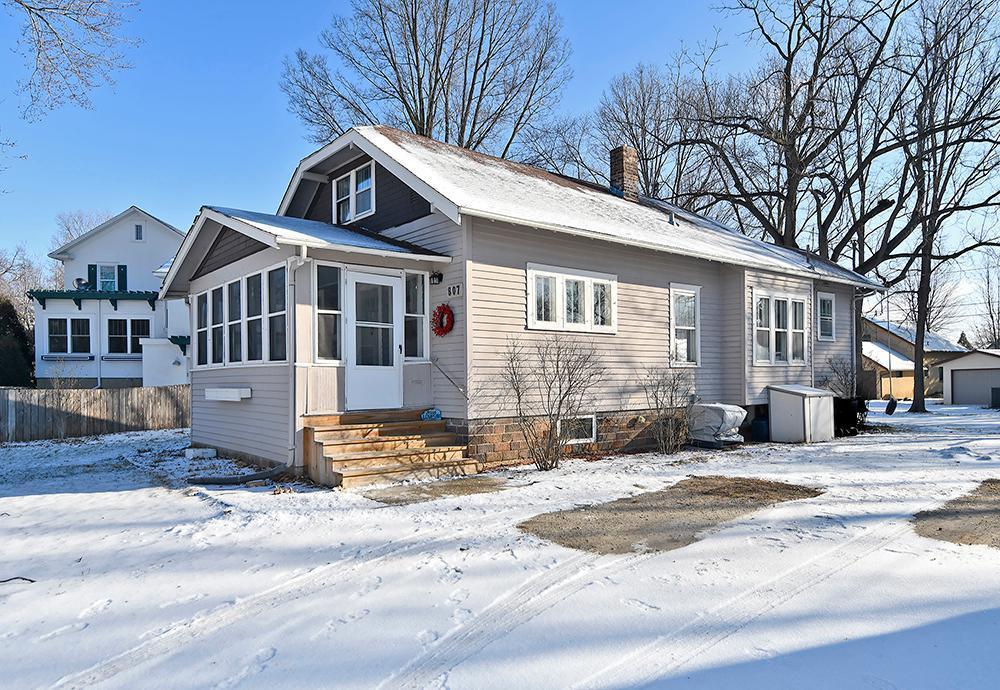 807 5th Avenue Southwest Faribault, MN 55021 - Photo 2 of 21 Gallery Image 2
