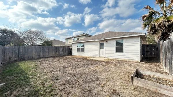 $1,695 | 9422 Fall Pass Street, San Antonio, TX 78251