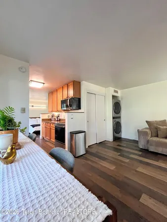 $330,000 | 220 Homestead Drive, Unit 203, Victor, ID 83455