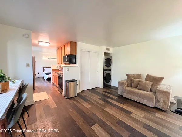 $330,000 | 220 Homestead Drive, Unit 203, Victor, ID 83455