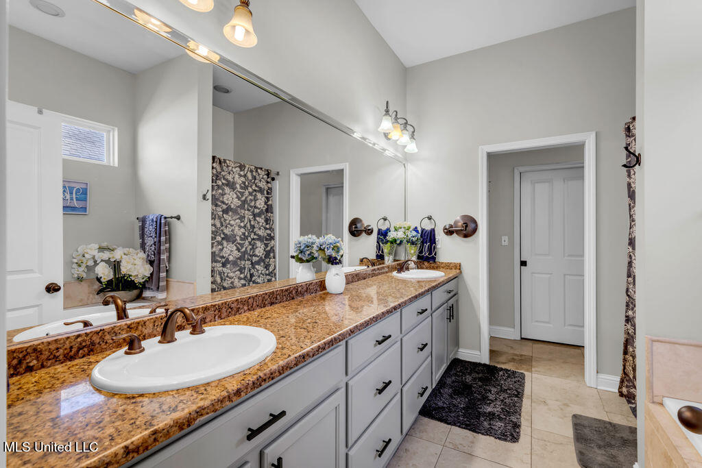 14 Le Petit Cove Long Beach, MS 39560 - Photo 19 of 36 14LePetitCove-20