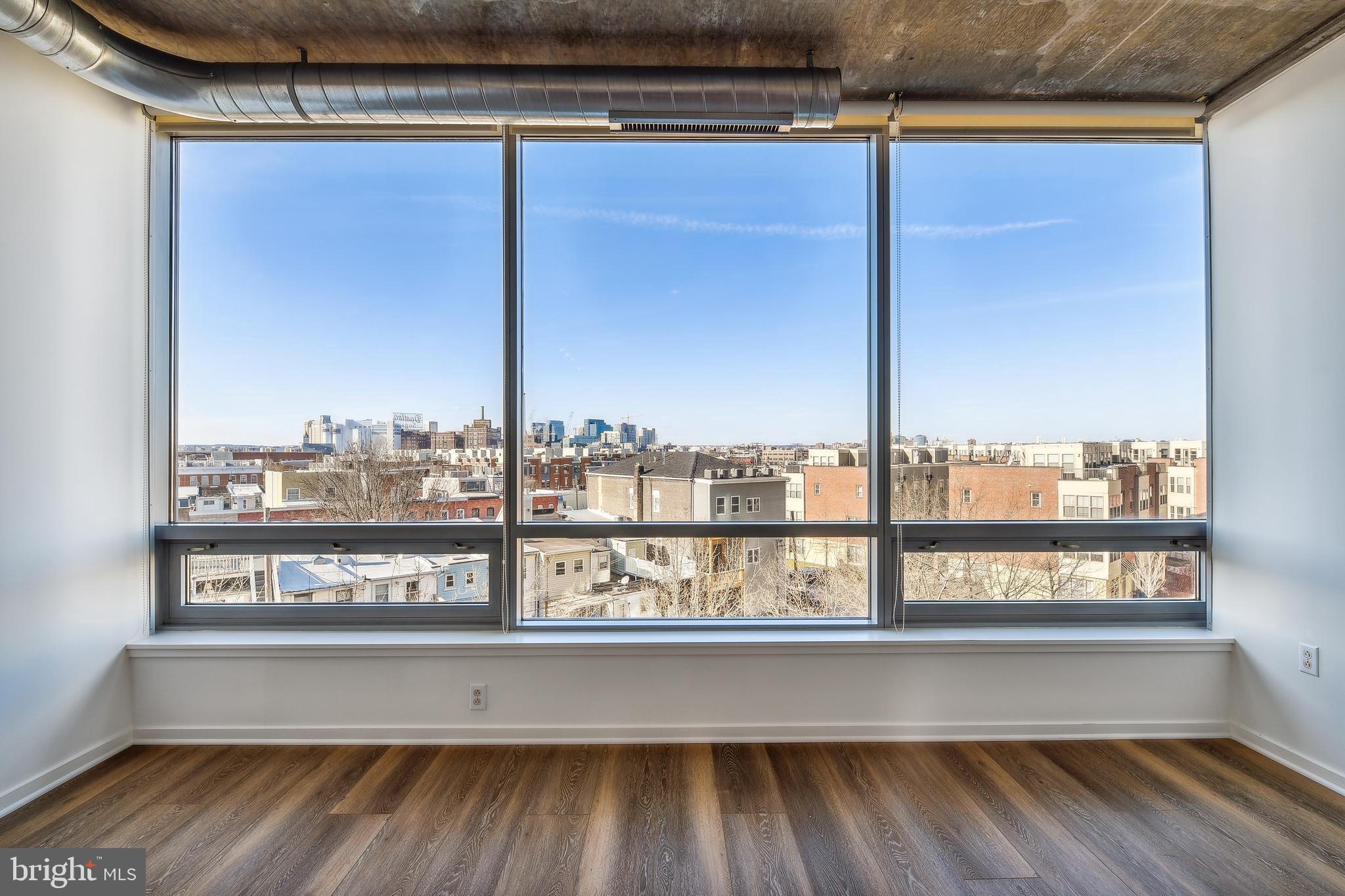 1200 Steuart Street, Unit 429 Baltimore, MD 21230 - Photo 5 of 86 Living Room View