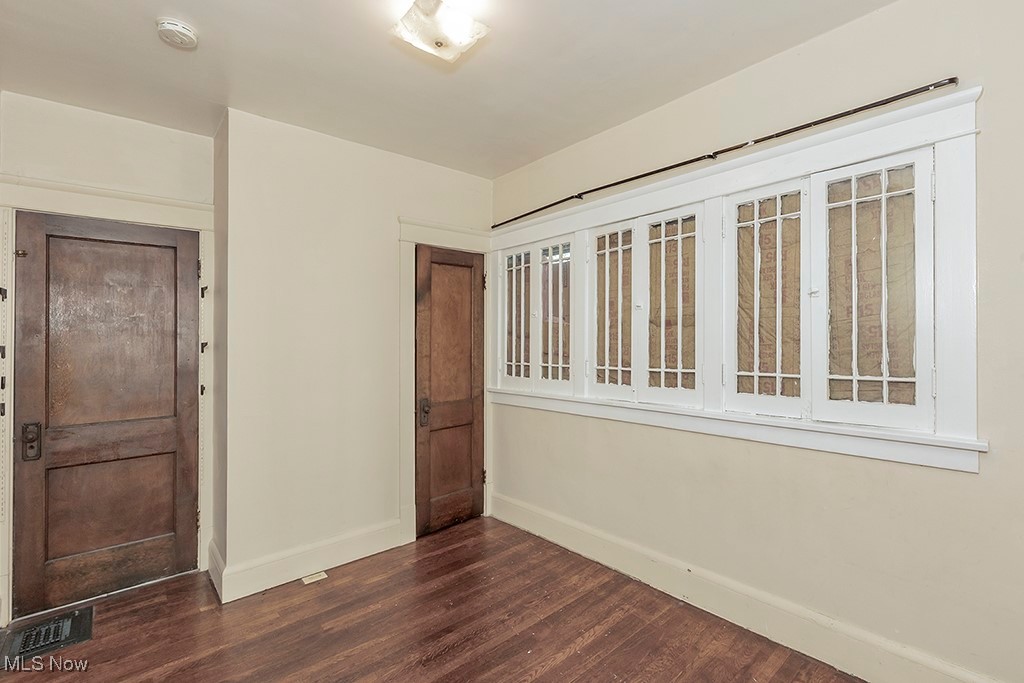 1676 Coventry Road Cleveland, OH 44118 - Photo 28 of 39 Gallery Image 28