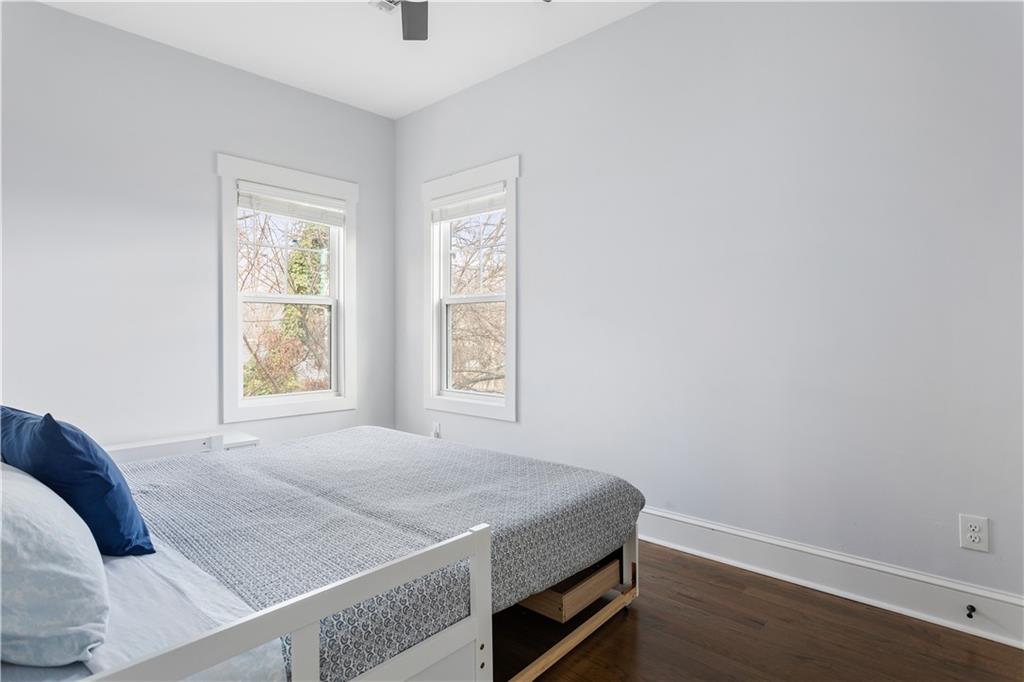 569 Hope Street Southwest Atlanta, GA 30310 - Photo 19 of 33