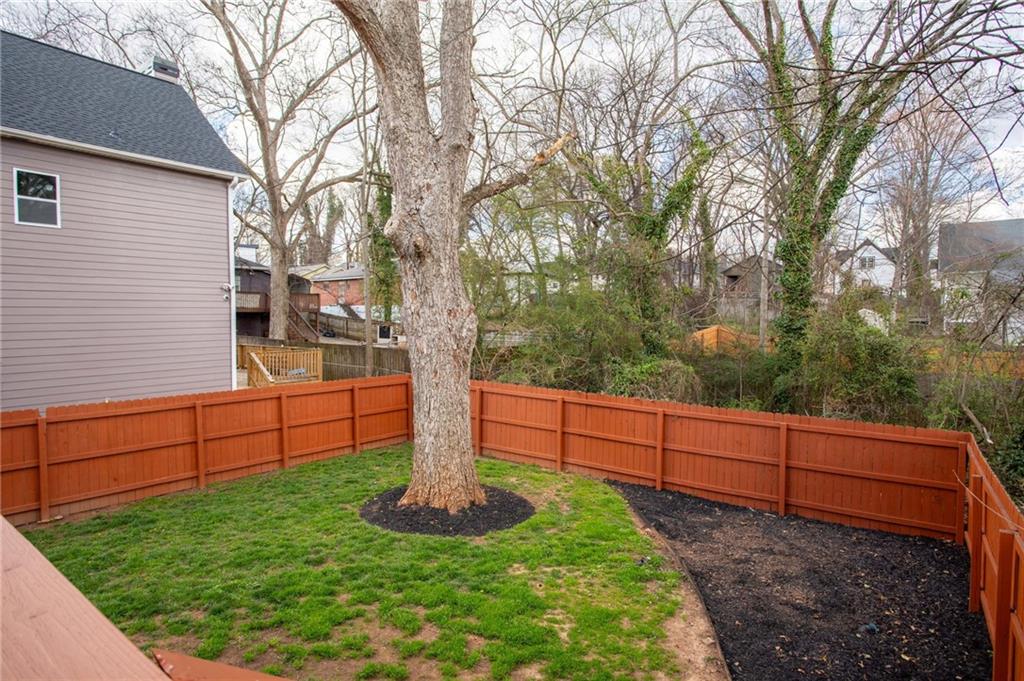 569 Hope Street Southwest Atlanta, GA 30310 - Photo 24 of 33