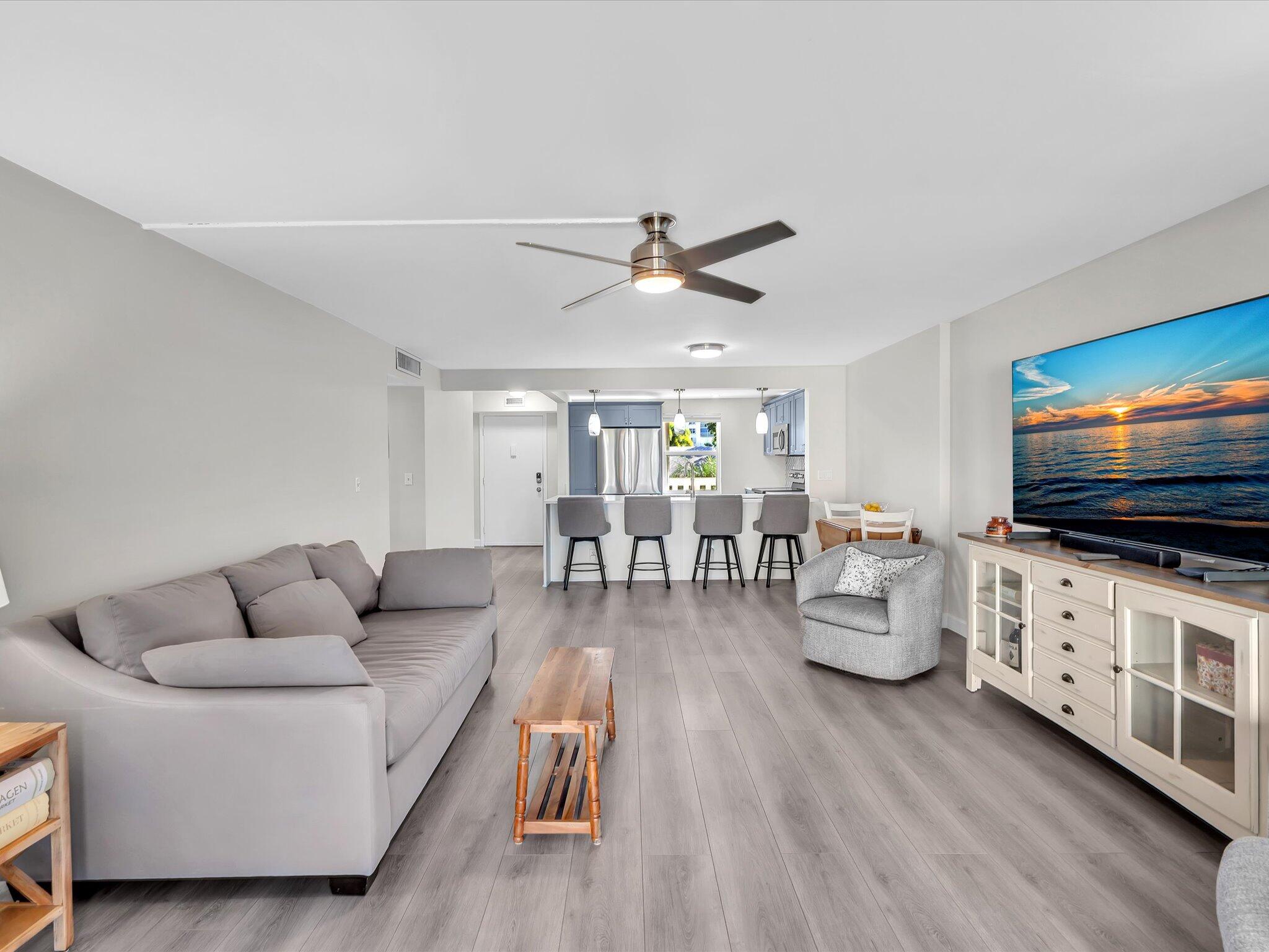 321 Southeast 3rd Street, Unit 208 Dania Beach, FL 33004 - Photo 26 of 55 27-FPP00166