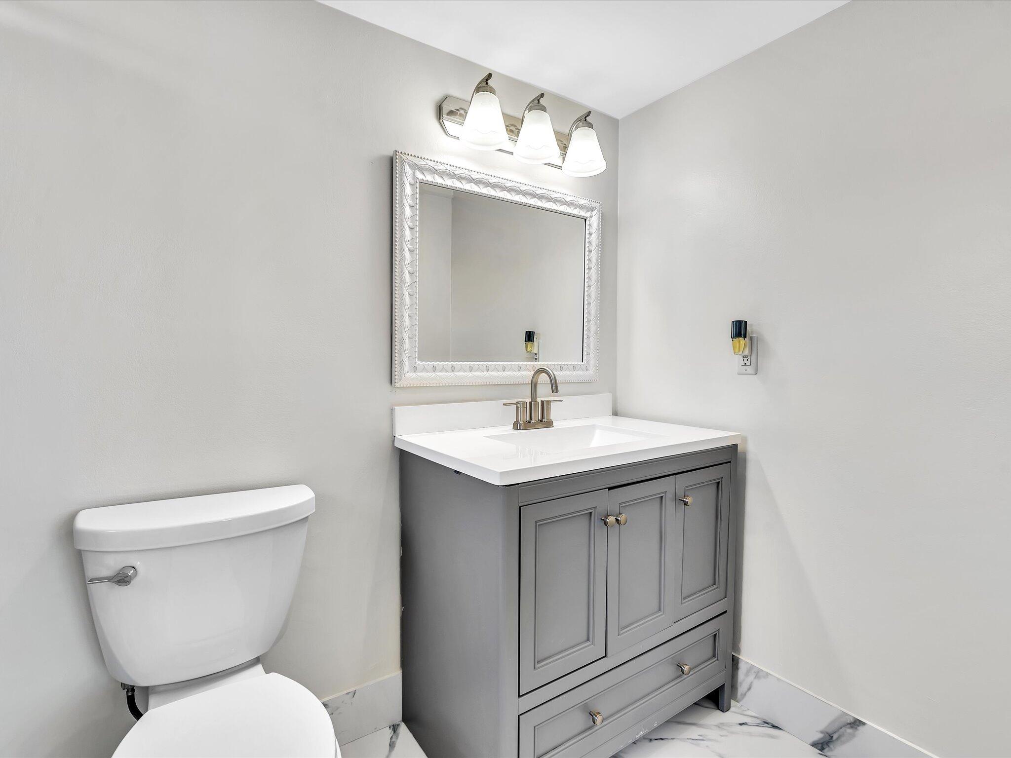 321 Southeast 3rd Street, Unit 208 Dania Beach, FL 33004 - Photo 37 of 55 38-FPP00221