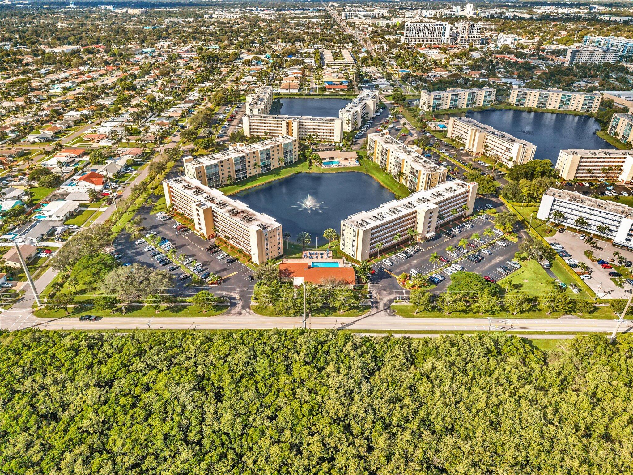 321 Southeast 3rd Street, Unit 208 Dania Beach, FL 33004 - Photo 51 of 55 52-FPP_0032_D