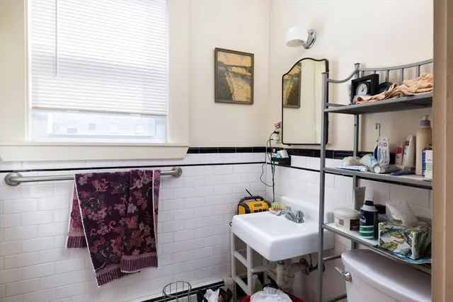 $2,015,000 | 83 Franklin Street, Lynn, MA 01902