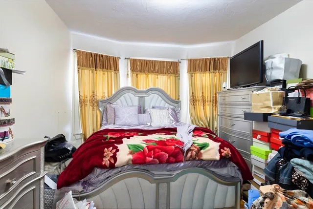 $2,015,000 | 83 Franklin Street, Lynn, MA 01902