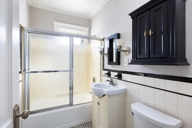 $2,015,000 | 83 Franklin Street, Lynn, MA 01902