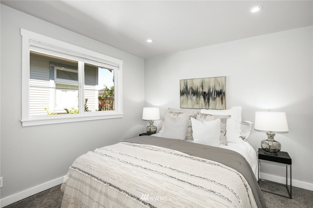 742 North 75th Street Seattle, WA 98103 - Photo 23 of 36