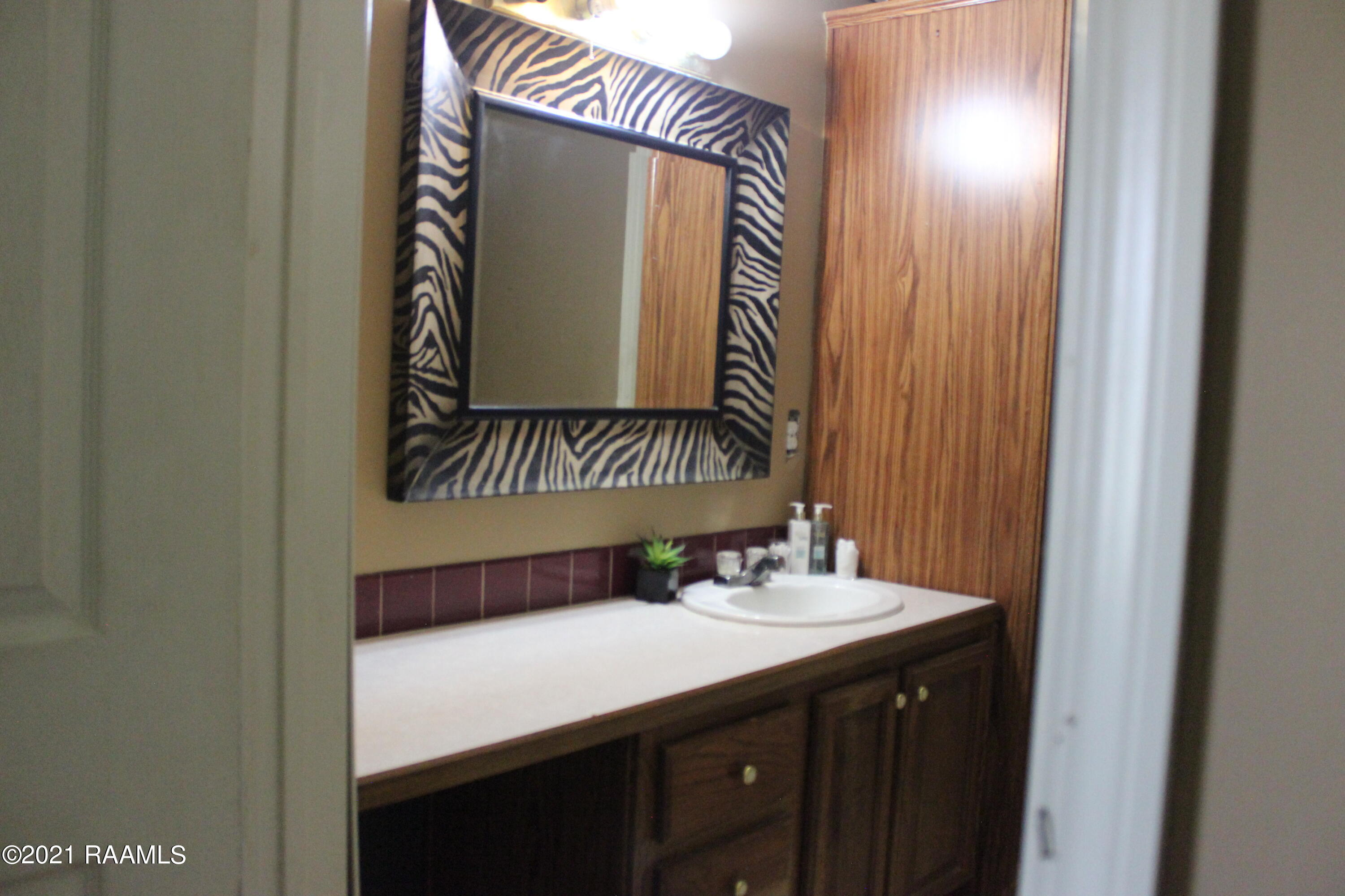 355 National Road Opelousas, LA 70570 - Photo 13 of 43 Gallery Image 13